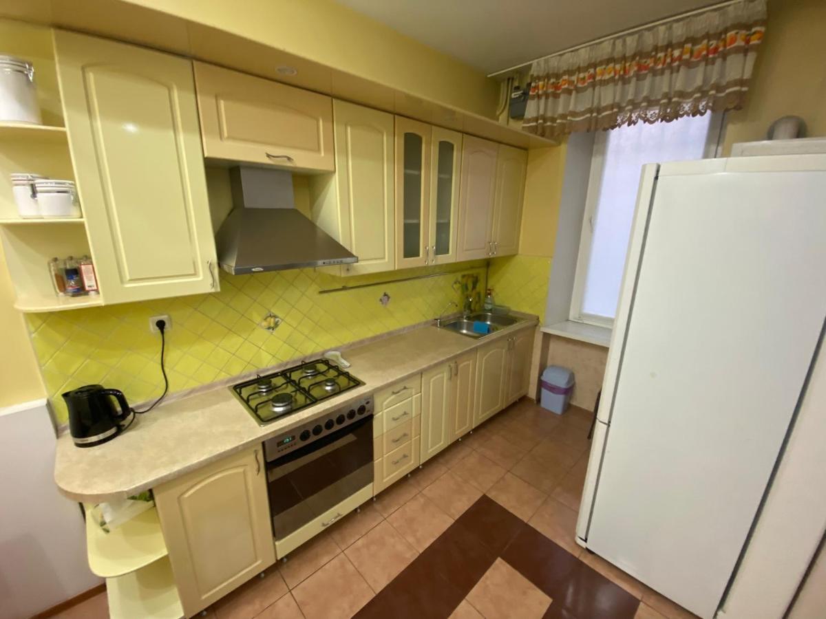 Stefan Cel Mare Apartment With 2 Rooms In The Heart Of Κισινάου Εξωτερικό φωτογραφία